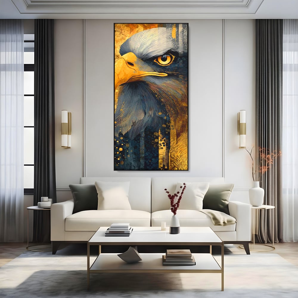 Tablou canvas cu tablou canvas cu vultur in profil, in rama de aluminiu negru, pe perete intr-un living